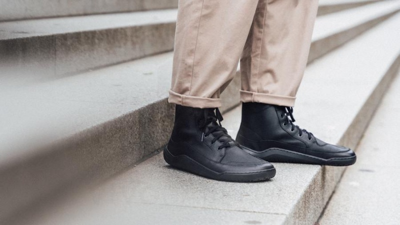 Men's Vivobarefoot Gobi Boot Lifestyle Shoes Obsidian | NZ119XG