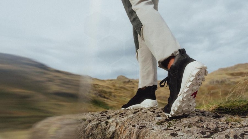 Women's Vivobarefoot Novus Mid Hiking Shoes Obsidian | NZ209LQ