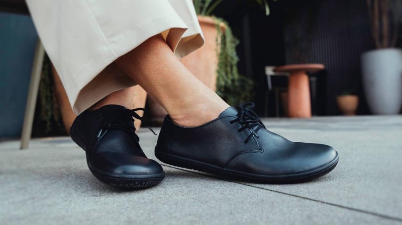 Women's Vivobarefoot Ra III Lifestyle Shoes Obsidian | NZ308QC